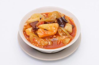 What Are the Must-Have Ingredients for Chinese Stir-Fry?
