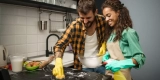 What Are the Best Cleaning Products for a Sparkling Kitchen?